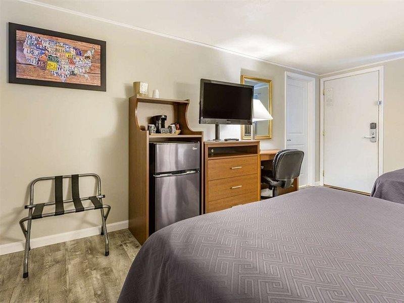 Econo Lodge Bellefonte I-99 Esterno foto