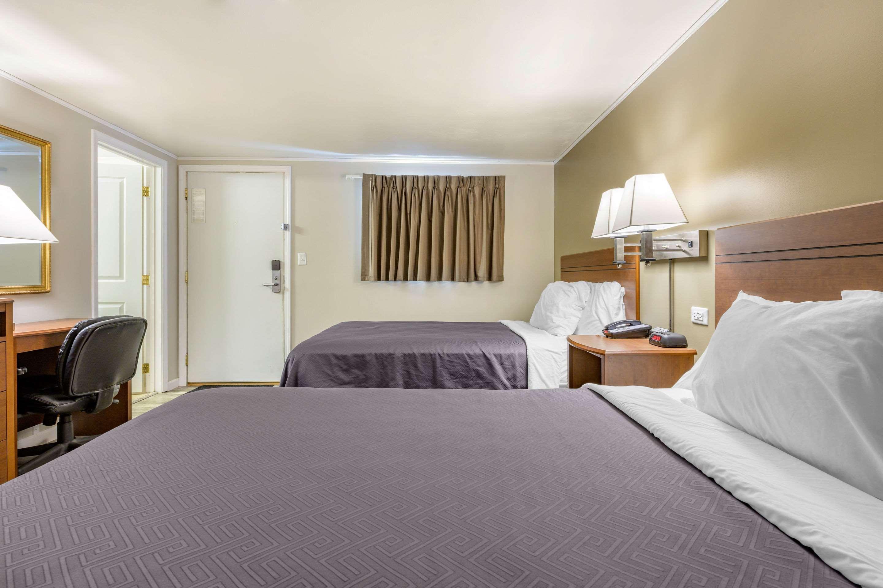 Econo Lodge Bellefonte I-99 Esterno foto